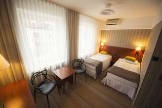 Отель Best Western Hotel Cristal Белосток Стандартный двухместный номер с 2 отдельными кроватями-4